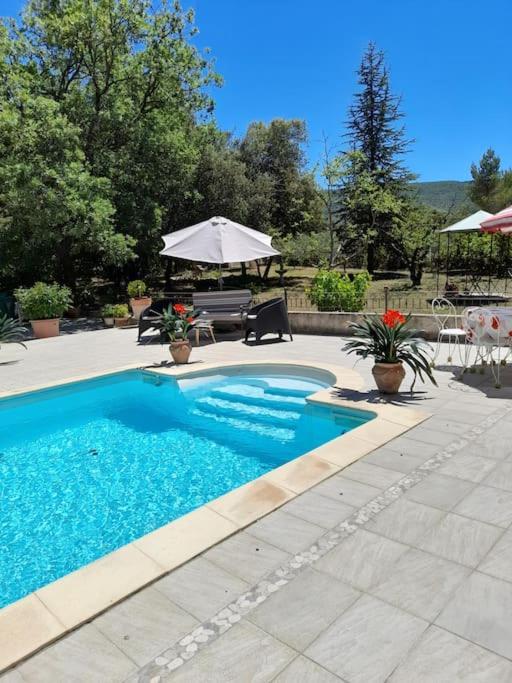 Villa Le Bosquet En Luberon. 메네르브 외부 사진